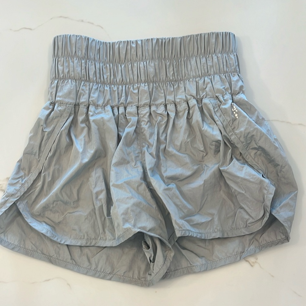 Size small free people shorts